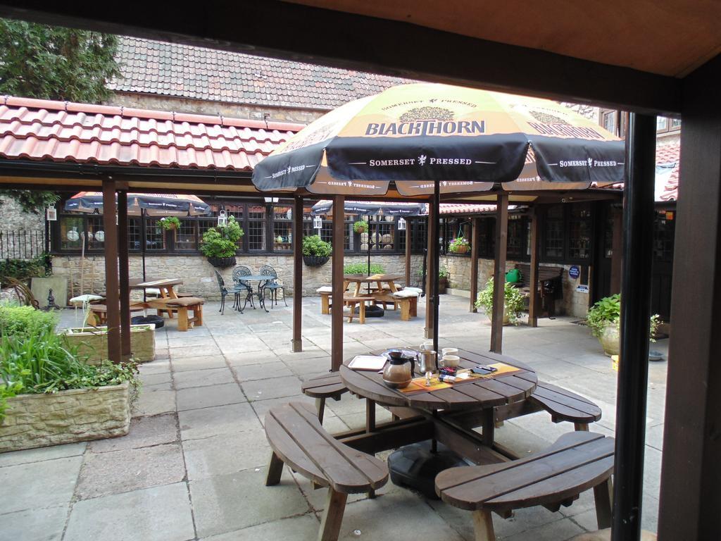 The Dusthole Hotel Shepton Mallet Exterior foto