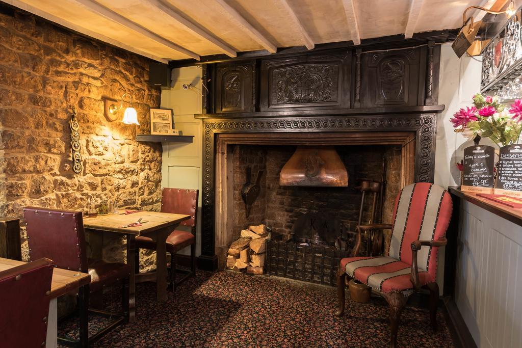 The Dusthole Hotel Shepton Mallet Exterior foto